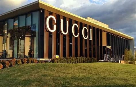 gucci novara lavora con noi|gucci posizioni aperte.